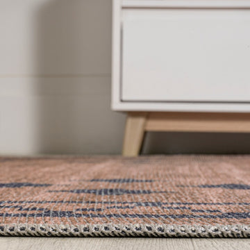 Korsa Geometric Medallion Machine-washable Area Rug
